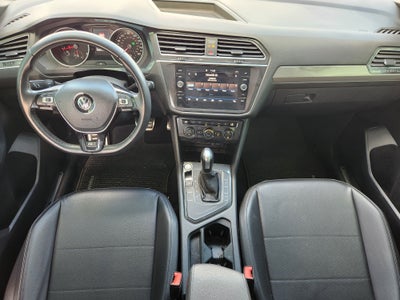 2020 Volkswagen Tiguan SE R-Line Black