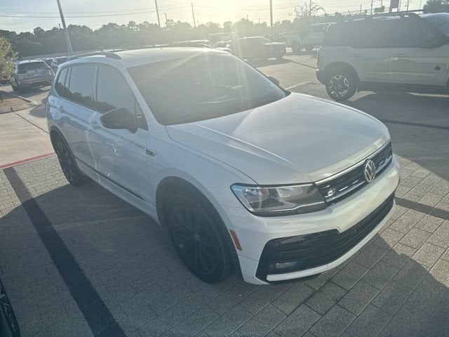 2020 Volkswagen Tiguan SE R-Line Black