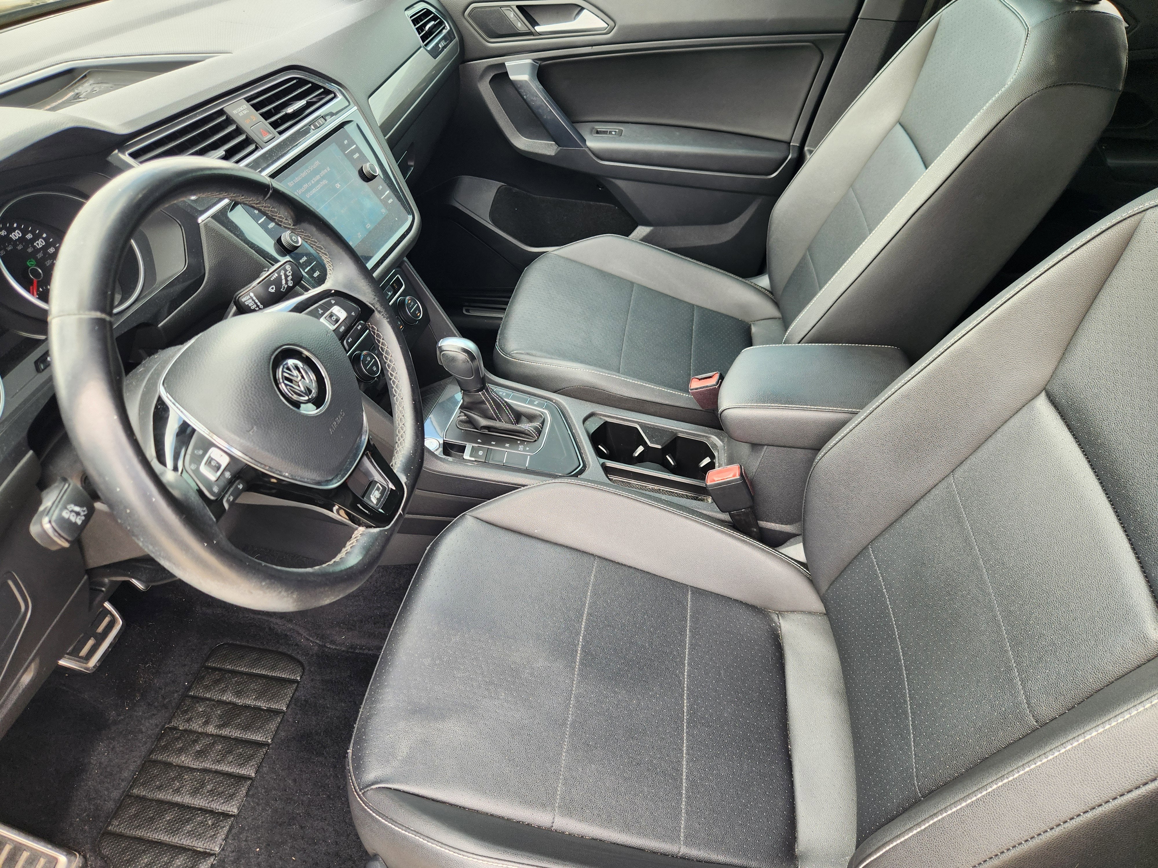 2021 Volkswagen Tiguan SE R-Line Black