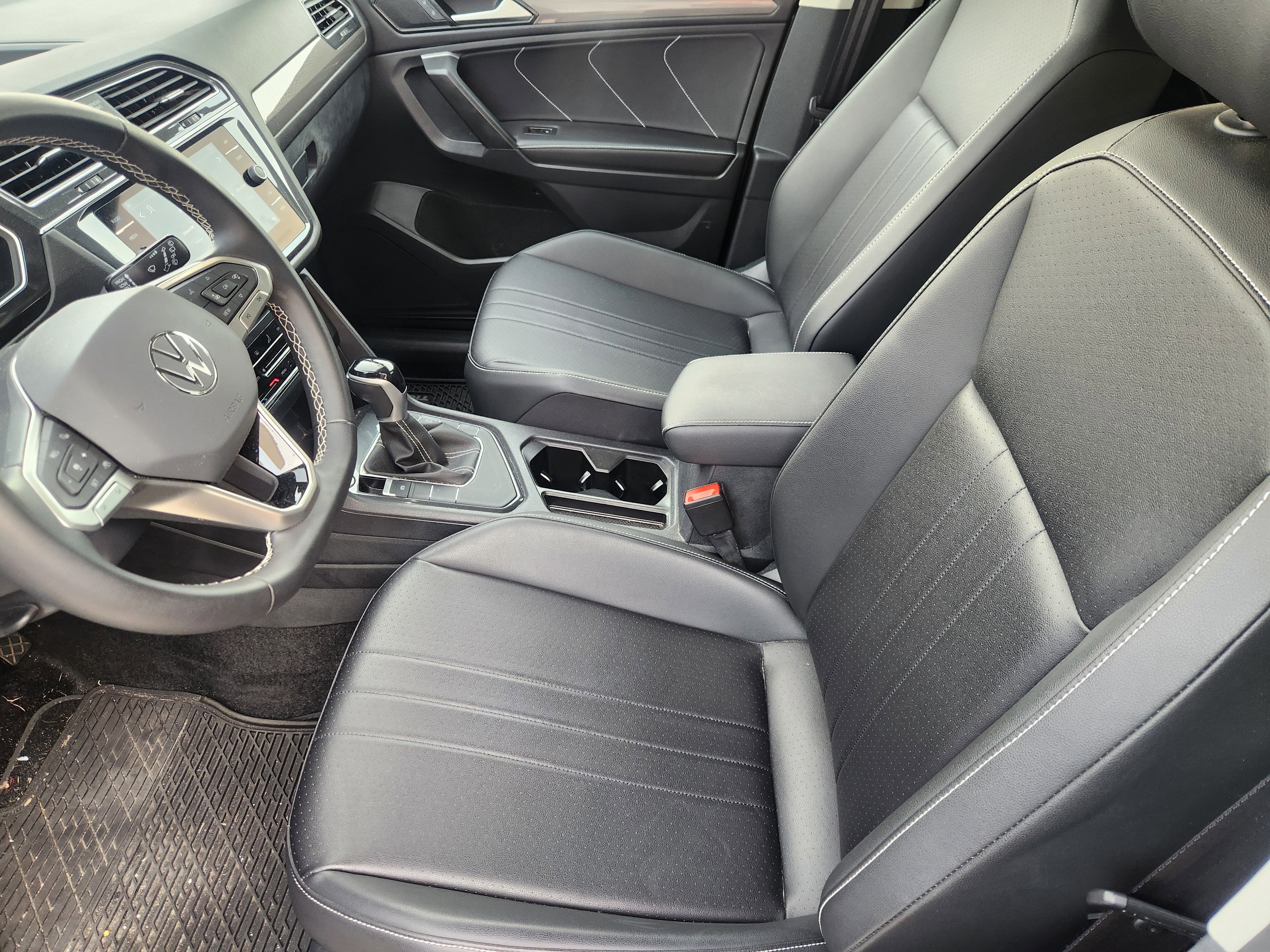 2023 Volkswagen Tiguan SE