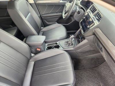 2023 Volkswagen Tiguan SE