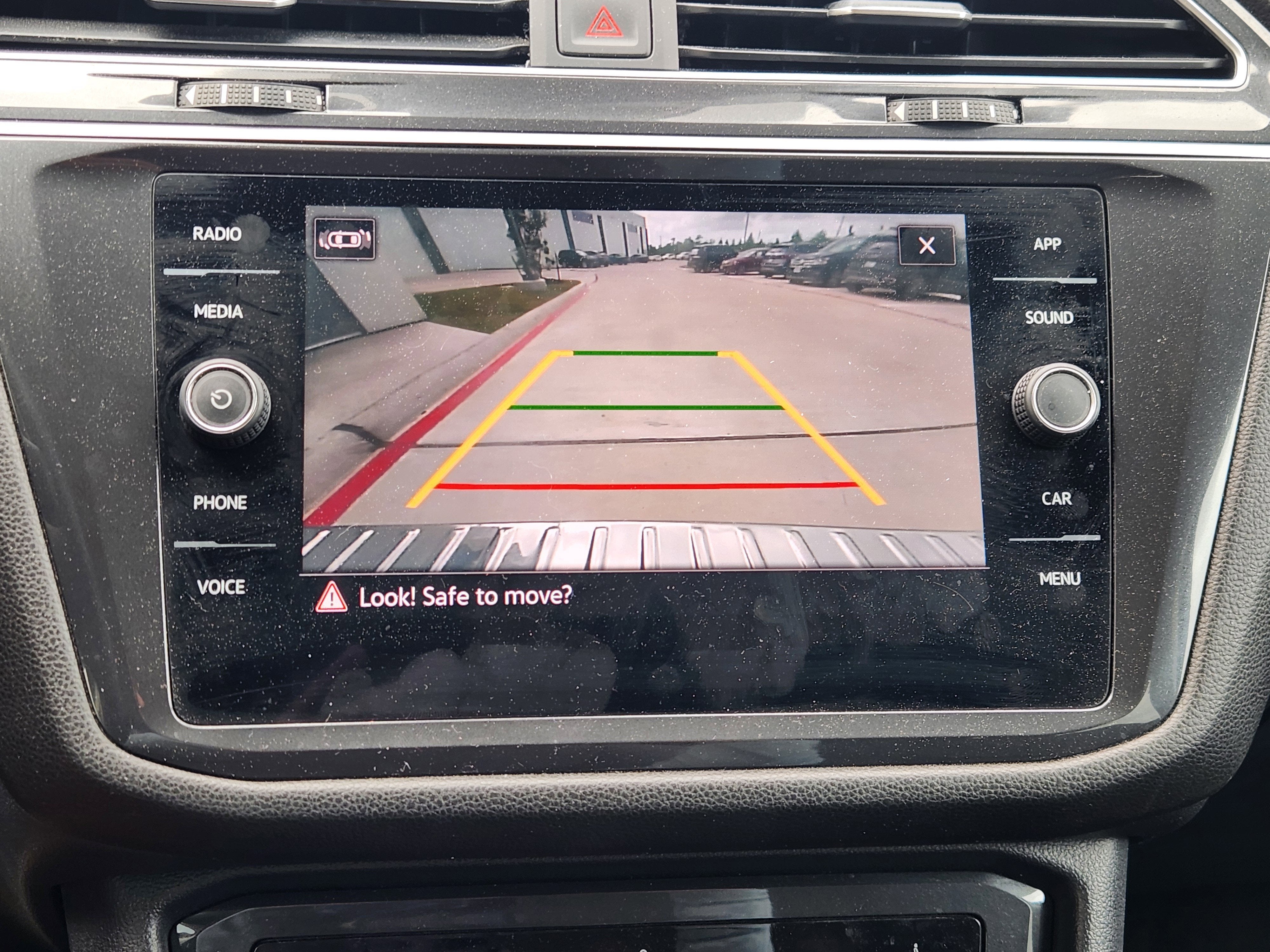 2023 Volkswagen Tiguan SE