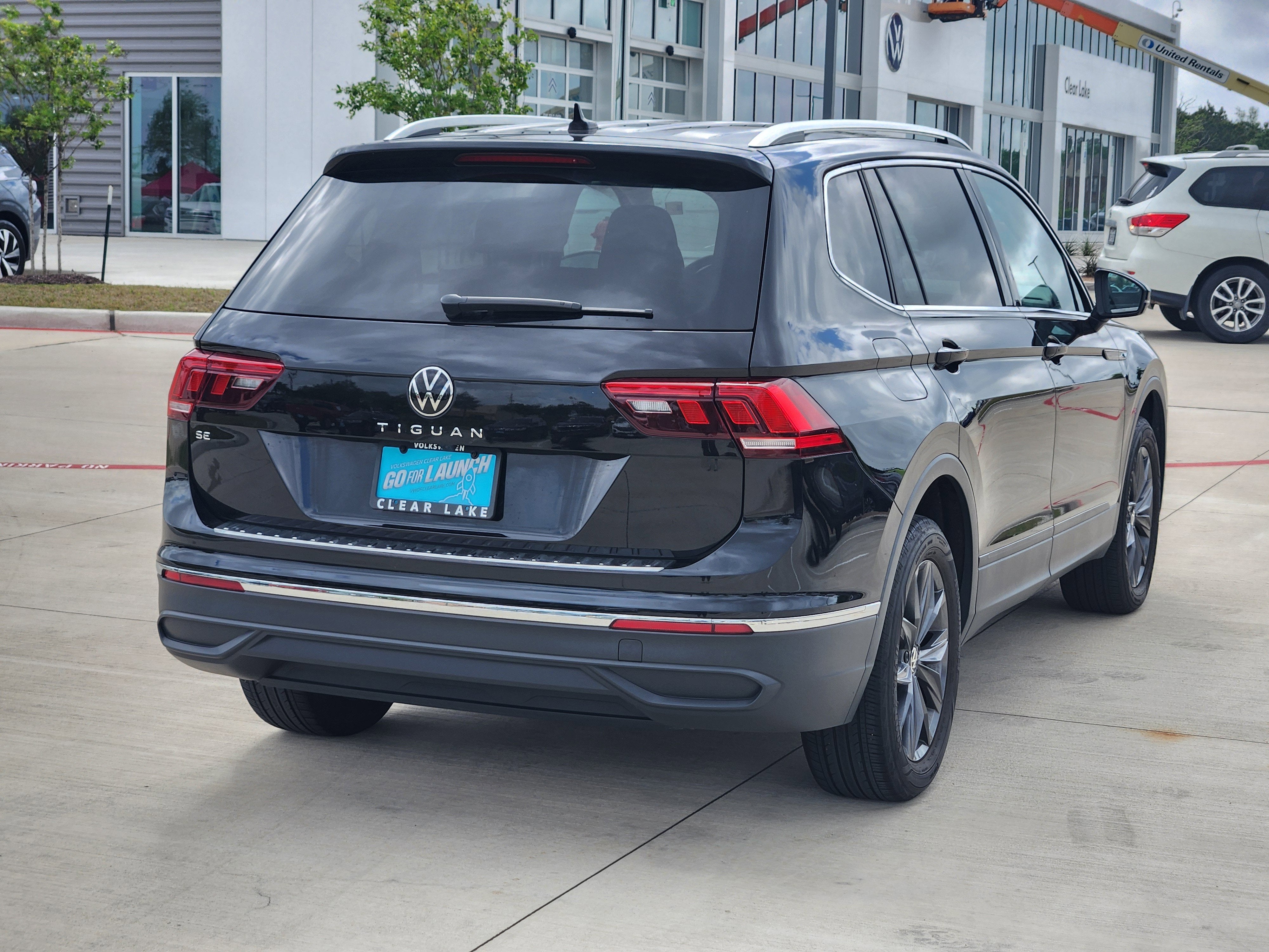 2023 Volkswagen Tiguan SE