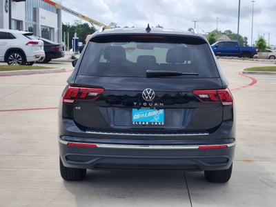 2023 Volkswagen Tiguan SE