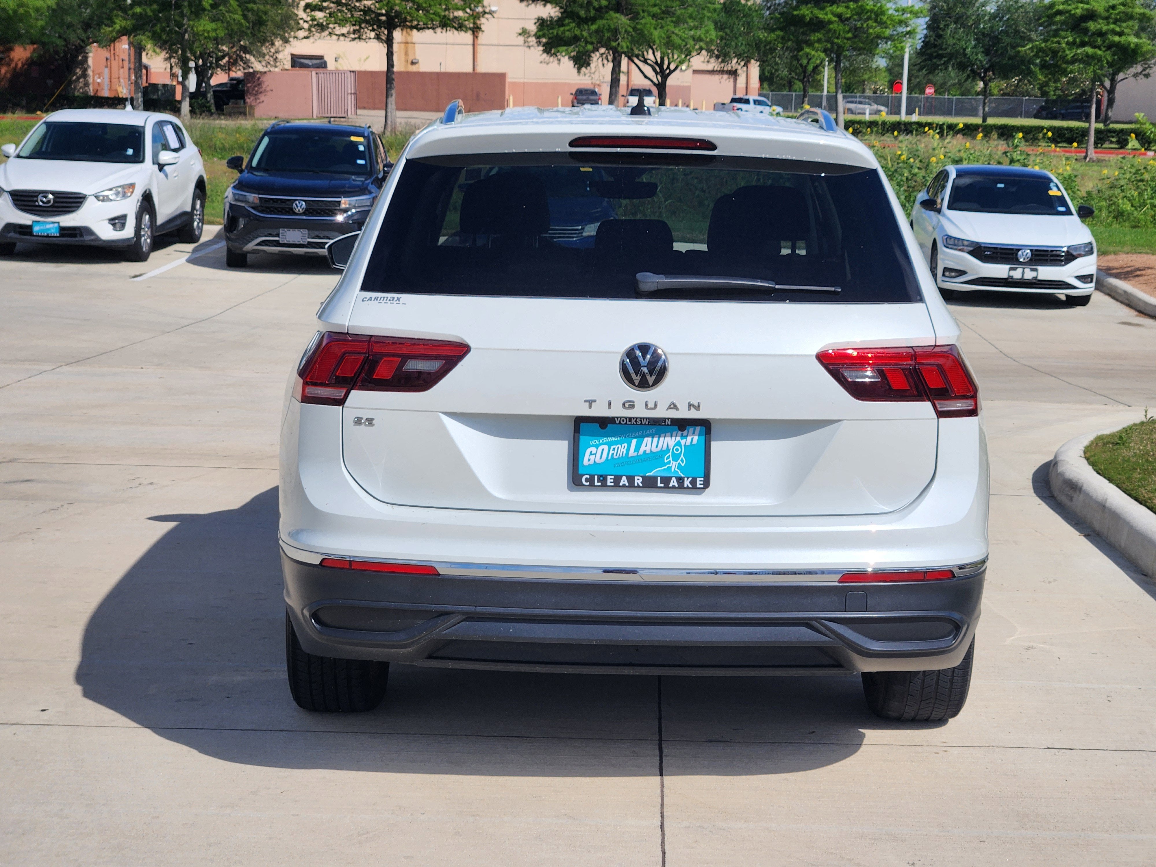 2023 Volkswagen Tiguan SE