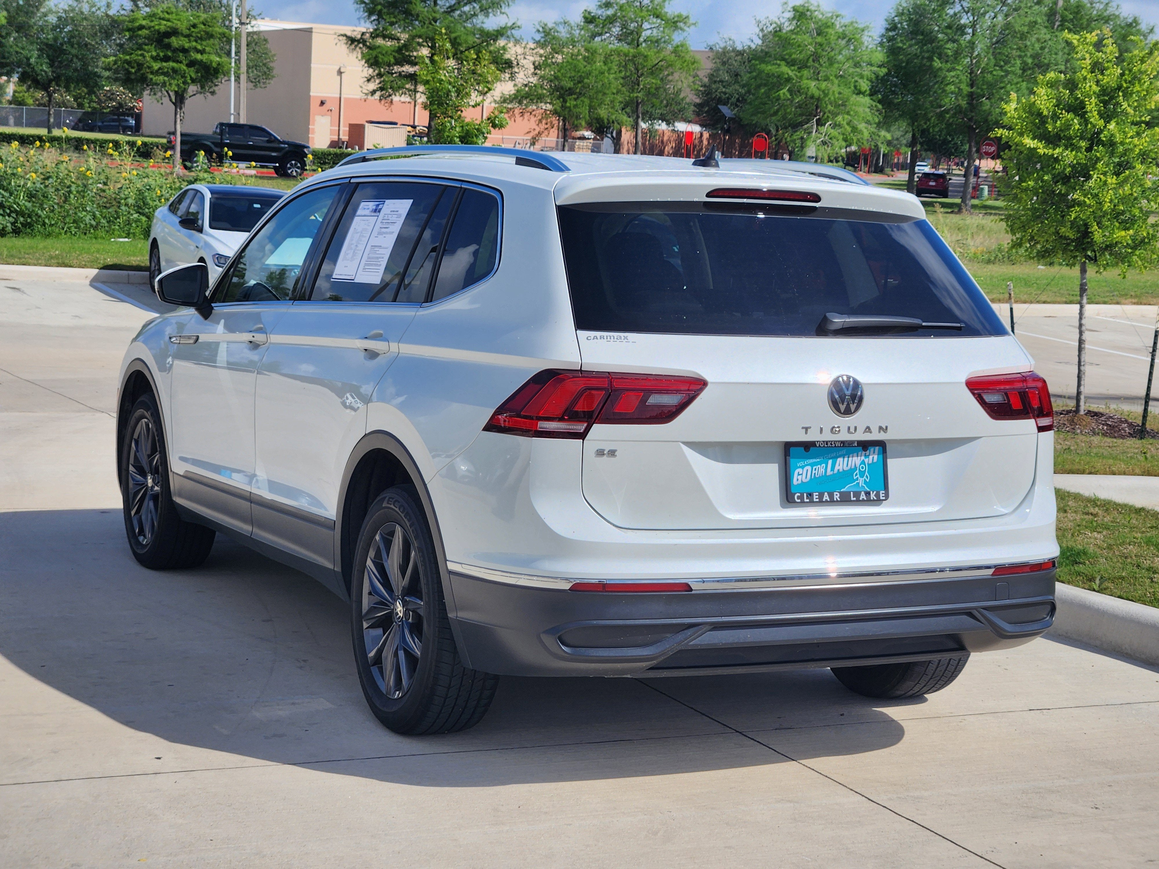 2023 Volkswagen Tiguan SE