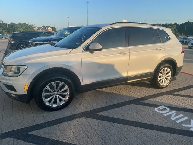 2018 Volkswagen Tiguan 2.0T SE's photo