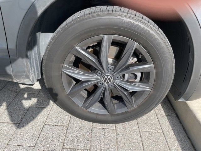 2022 Volkswagen Tiguan SE