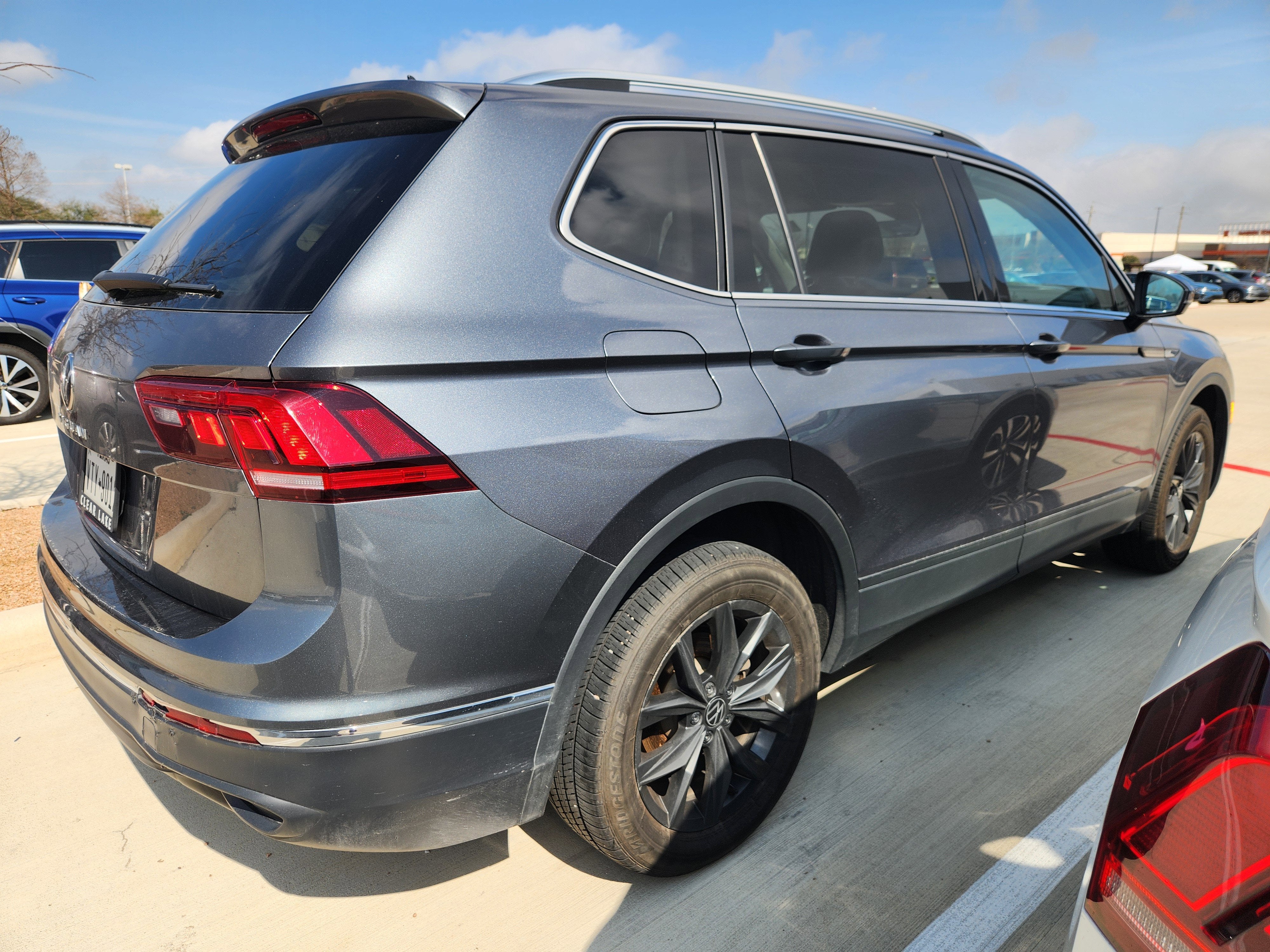 2024 Volkswagen Tiguan SE