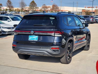 2026 Volkswagen Taos SE Black