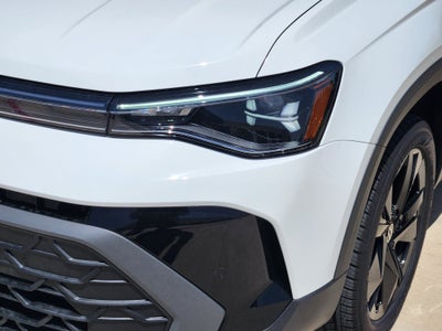 2026 Volkswagen Taos SE Black