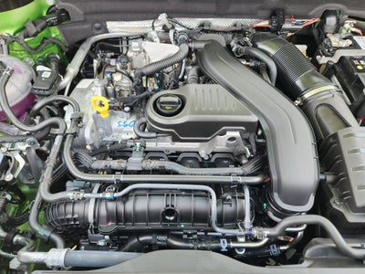 2025 Volkswagen Taos SE Black