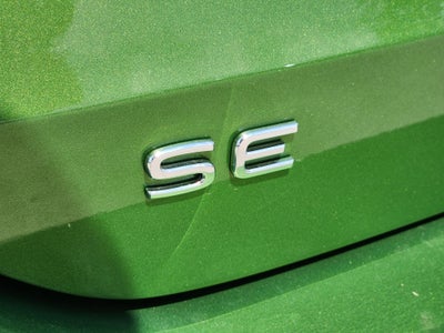 2025 Volkswagen Taos SE Black