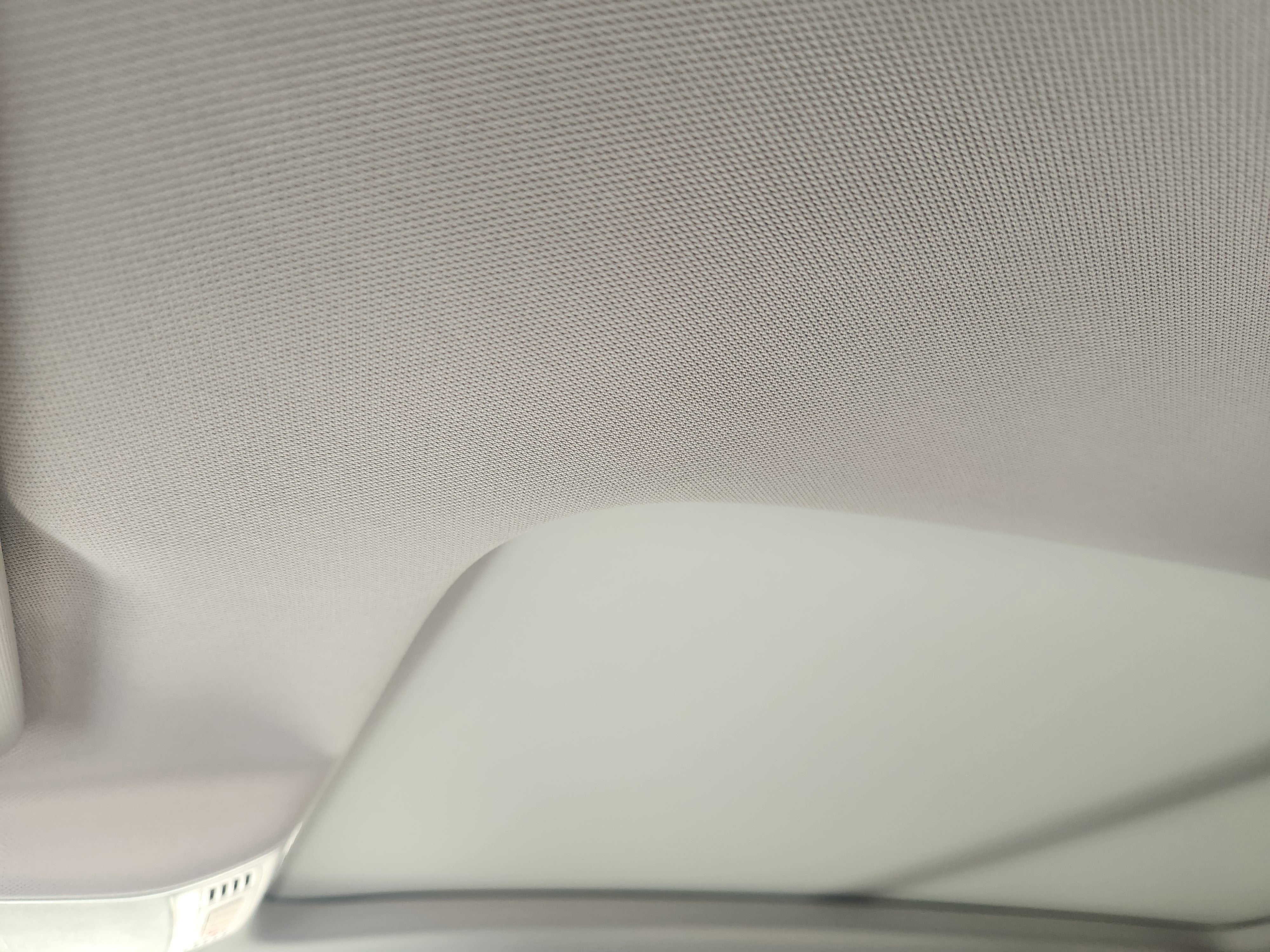 2026 Volkswagen Taos SE Black