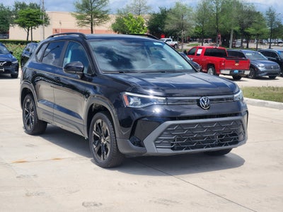 2026 Volkswagen Taos SE Black