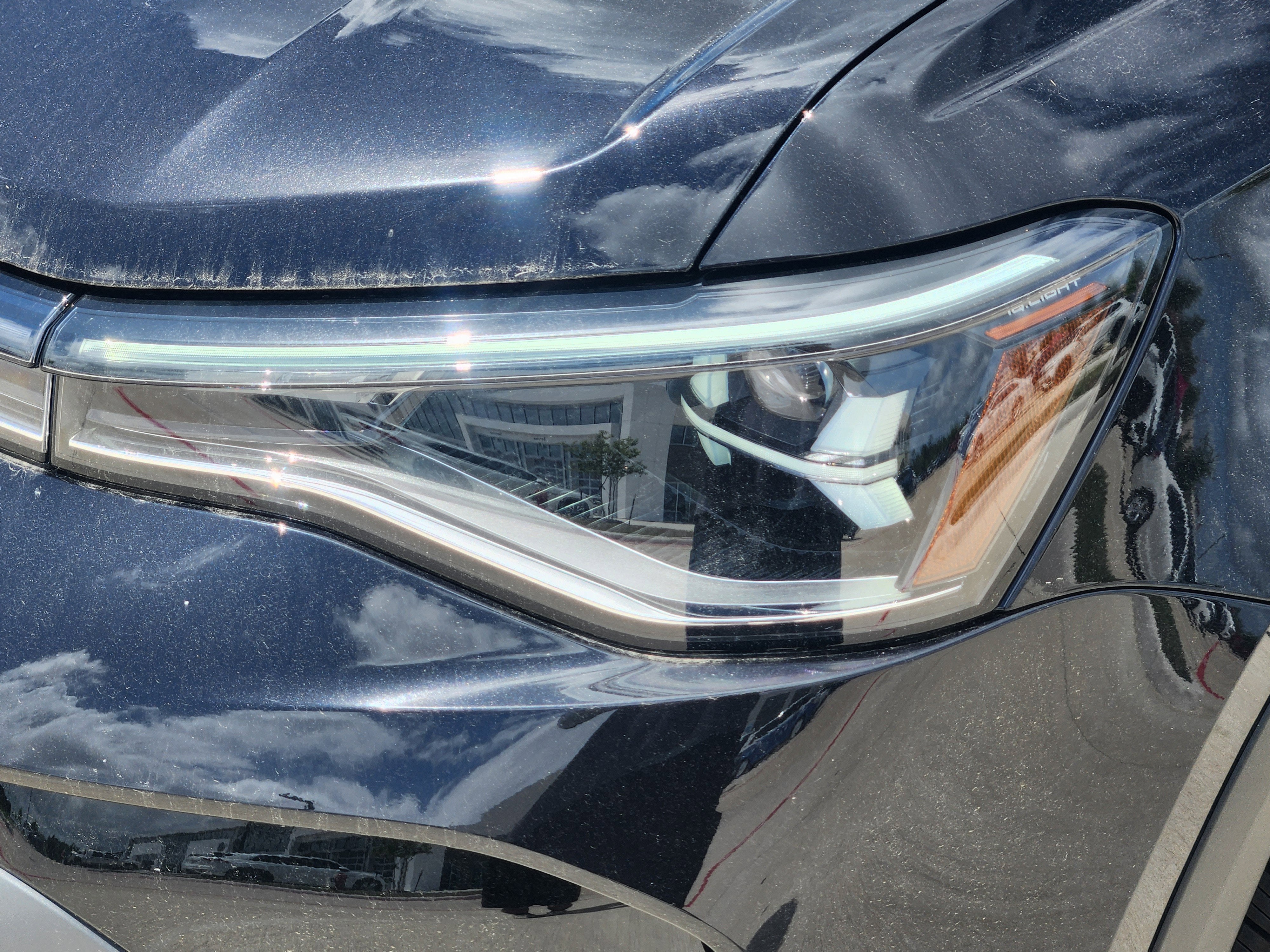 2026 Volkswagen Taos SE Black