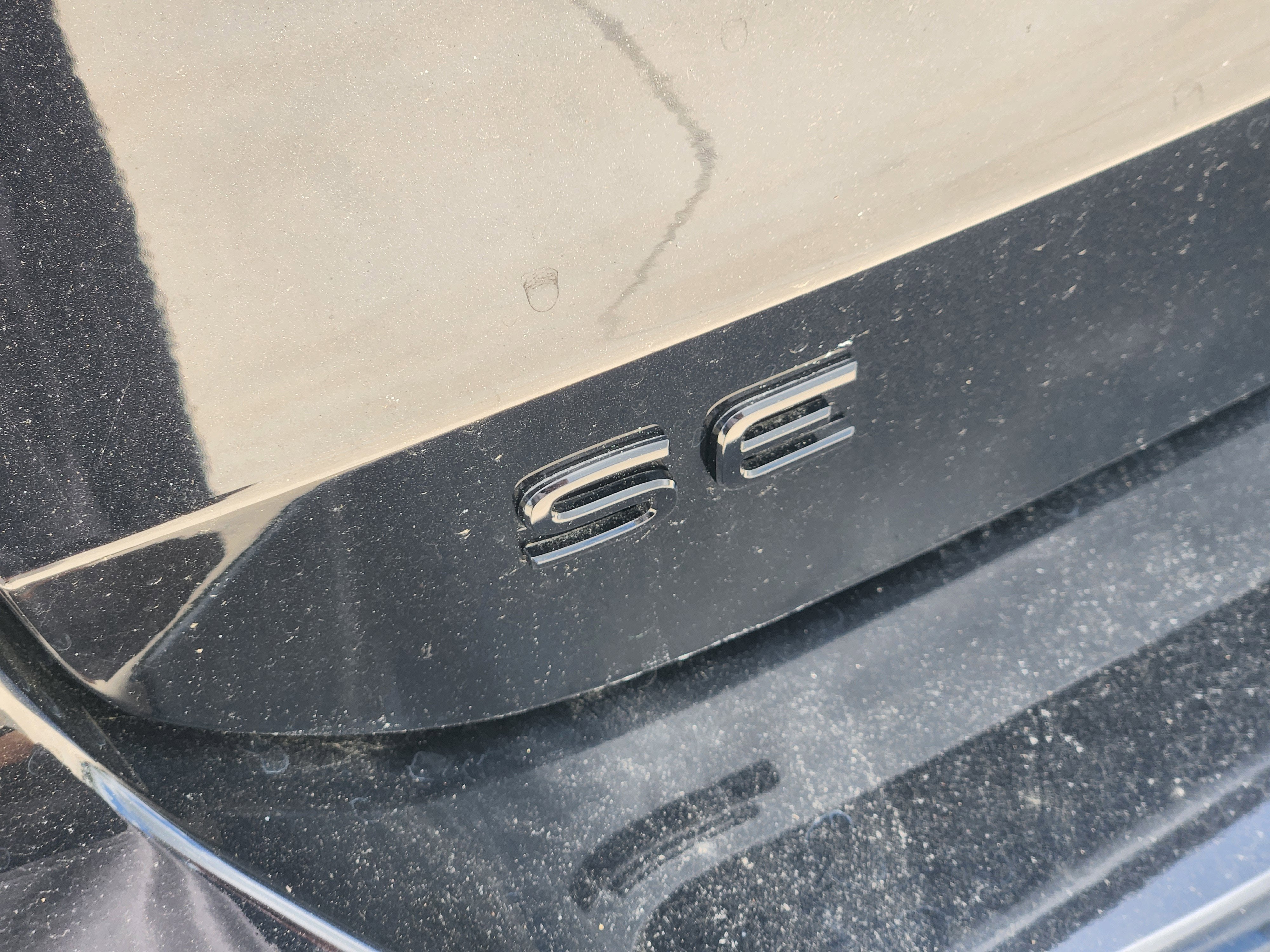 2026 Volkswagen Taos SE Black