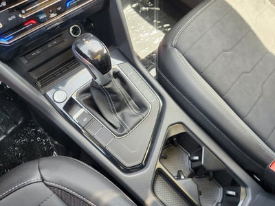 2026 Volkswagen Taos SE Black