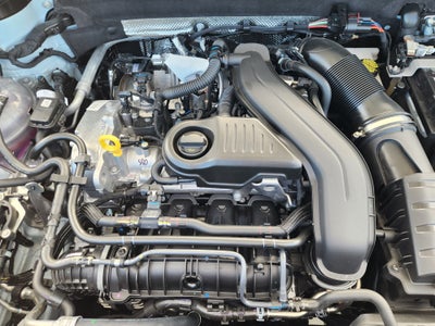 2027 Volkswagen Taos SE Black