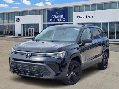 2027 Volkswagen Taos SE Black