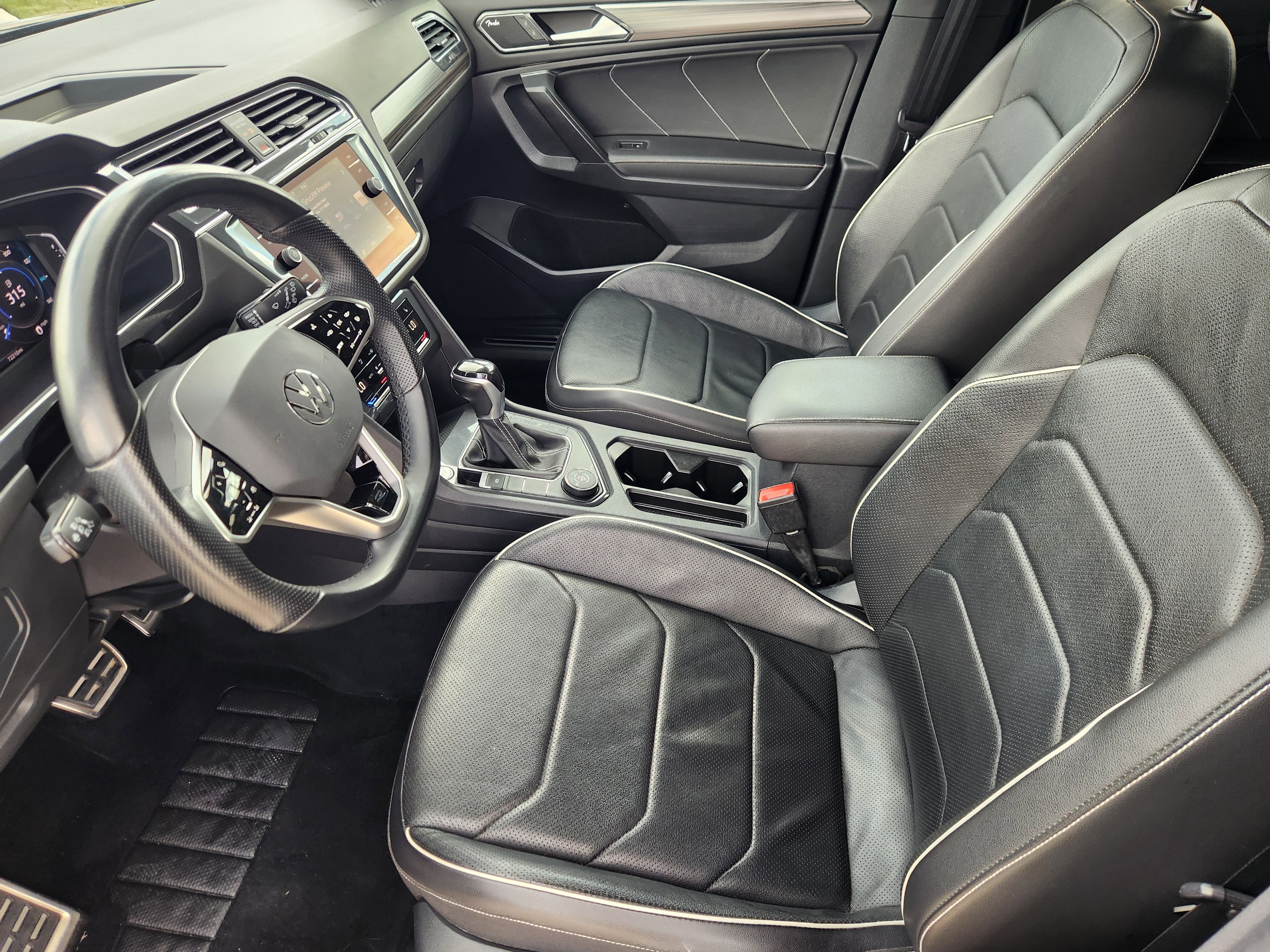 2022 Volkswagen Tiguan SEL R-Line