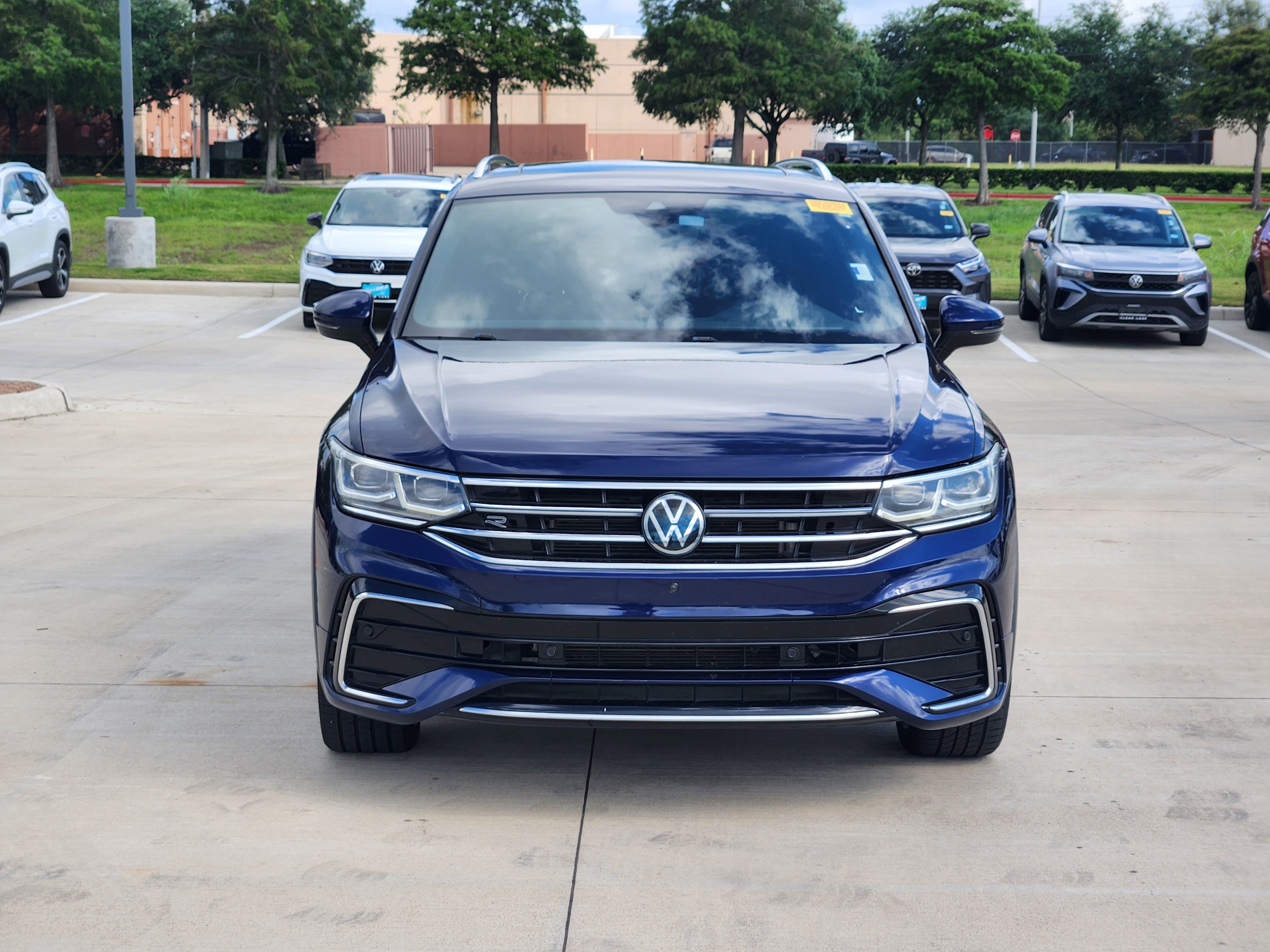 2022 Volkswagen Tiguan SEL R-Line