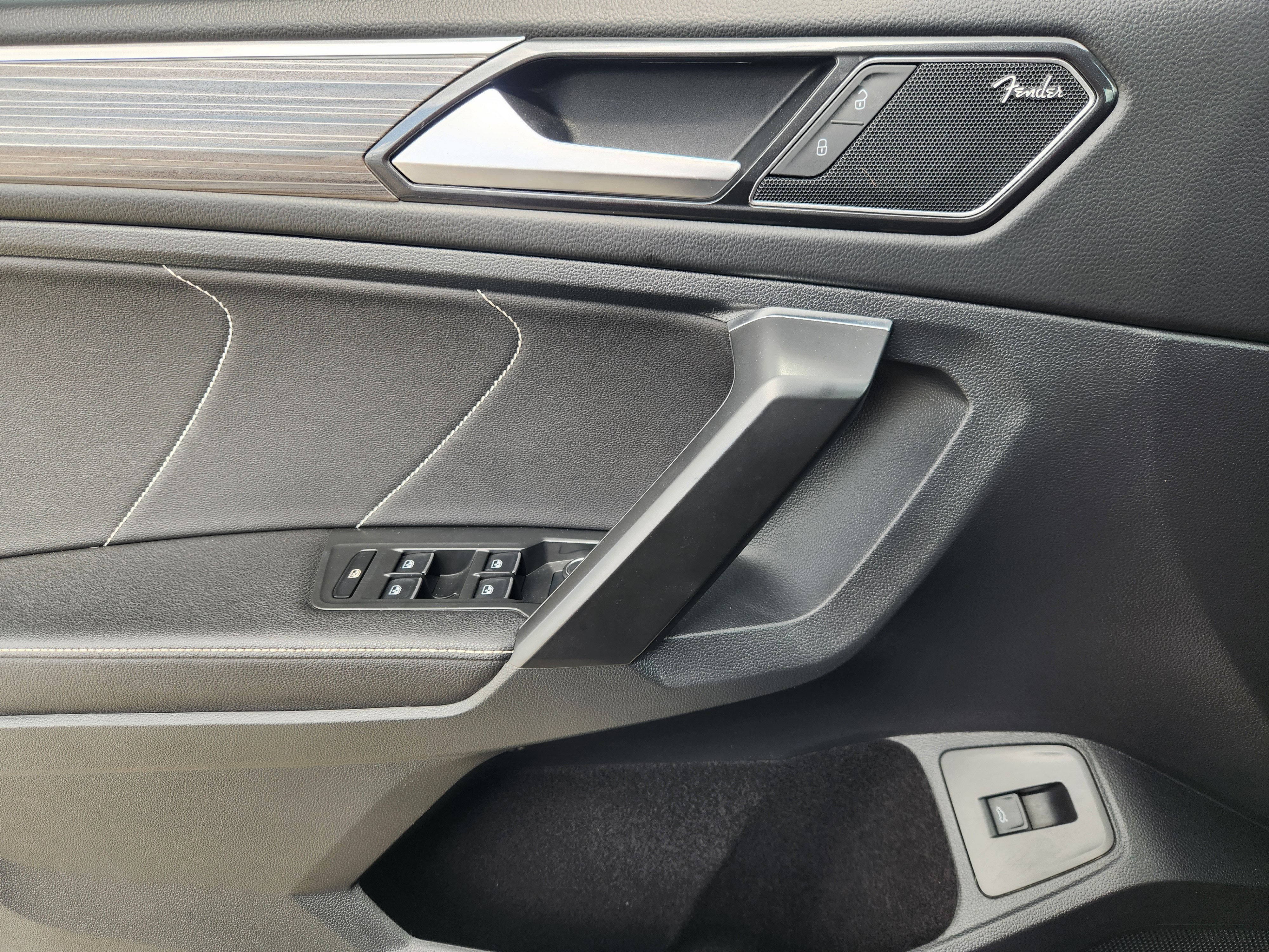 2022 Volkswagen Tiguan SEL R-Line