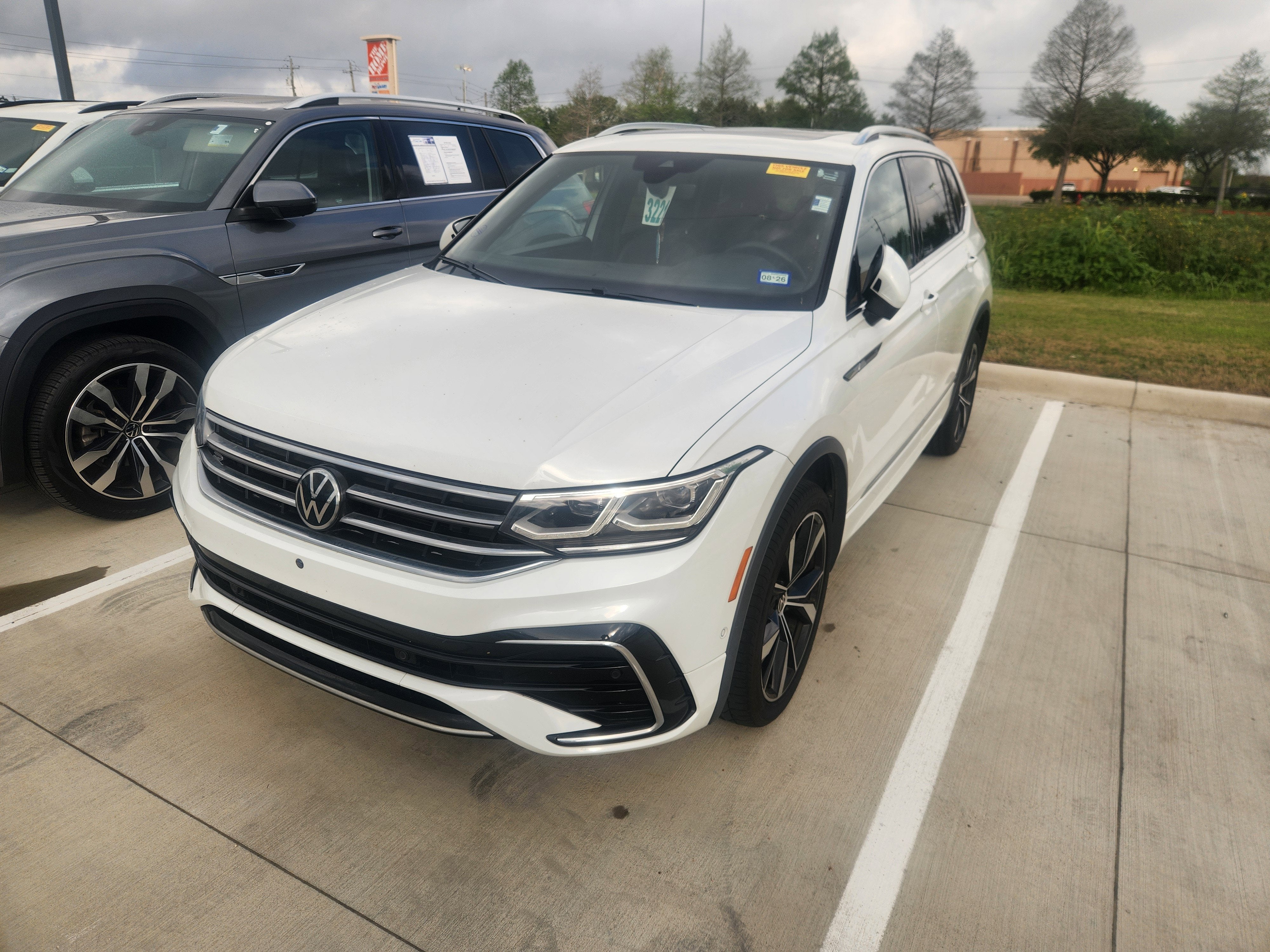 2022 Volkswagen Tiguan SEL R-Line