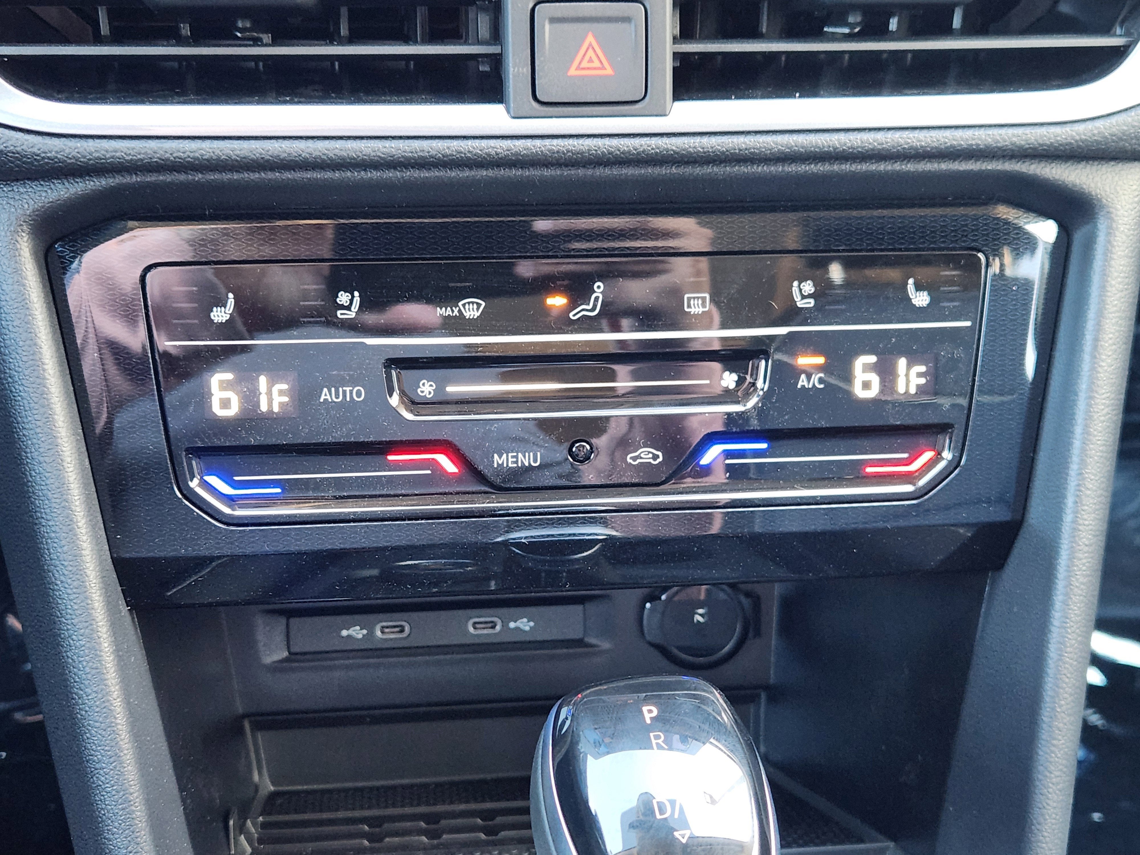 2026 Volkswagen Taos SEL