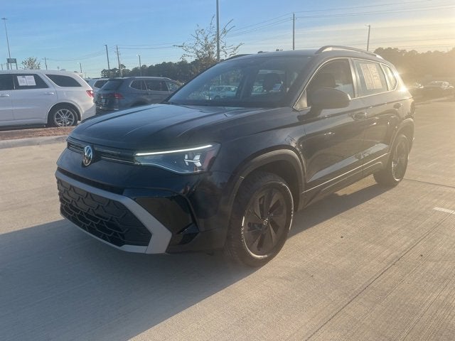 2025 Volkswagen Taos S