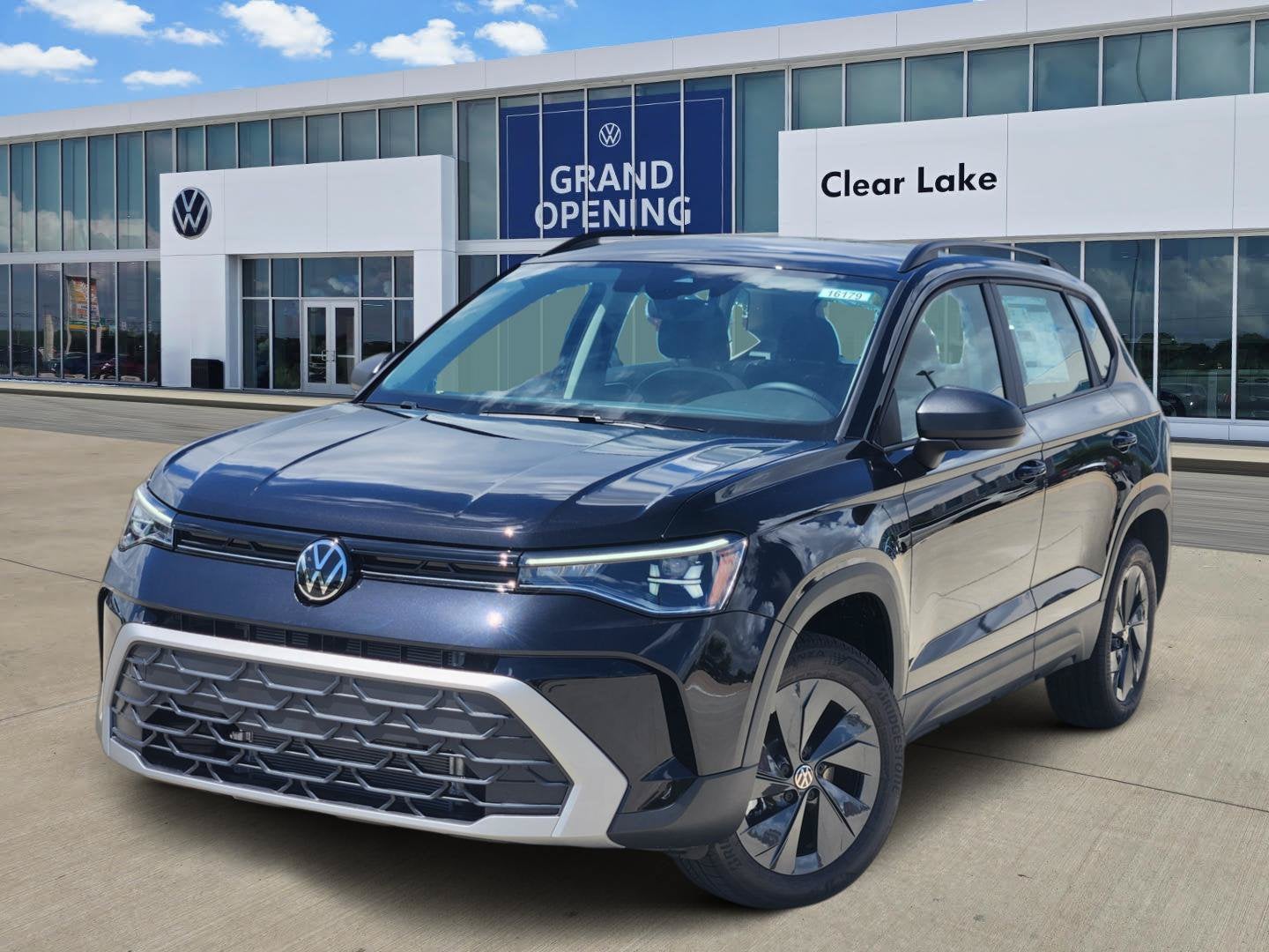 2027 Volkswagen Taos S