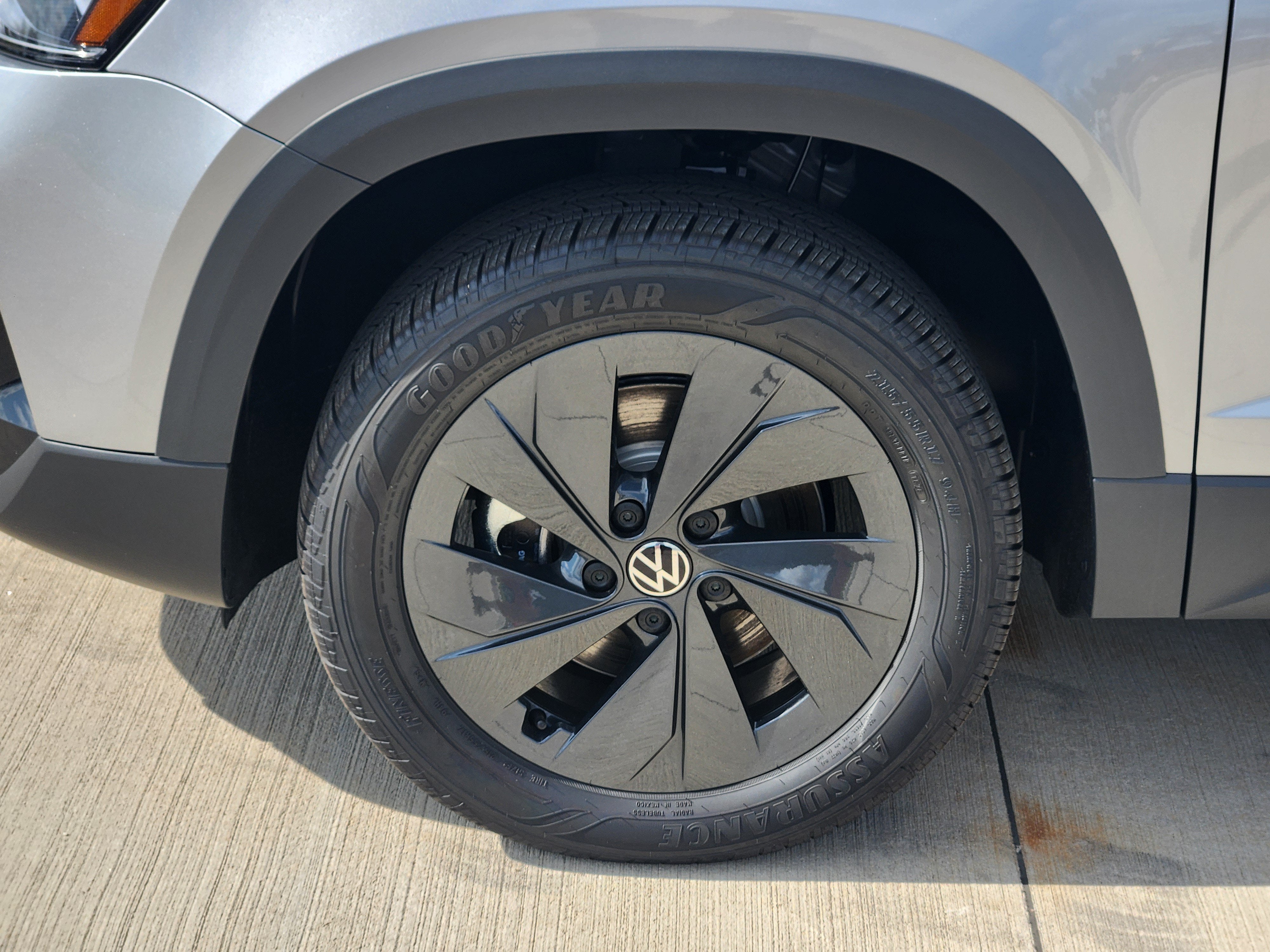2027 Volkswagen Taos S