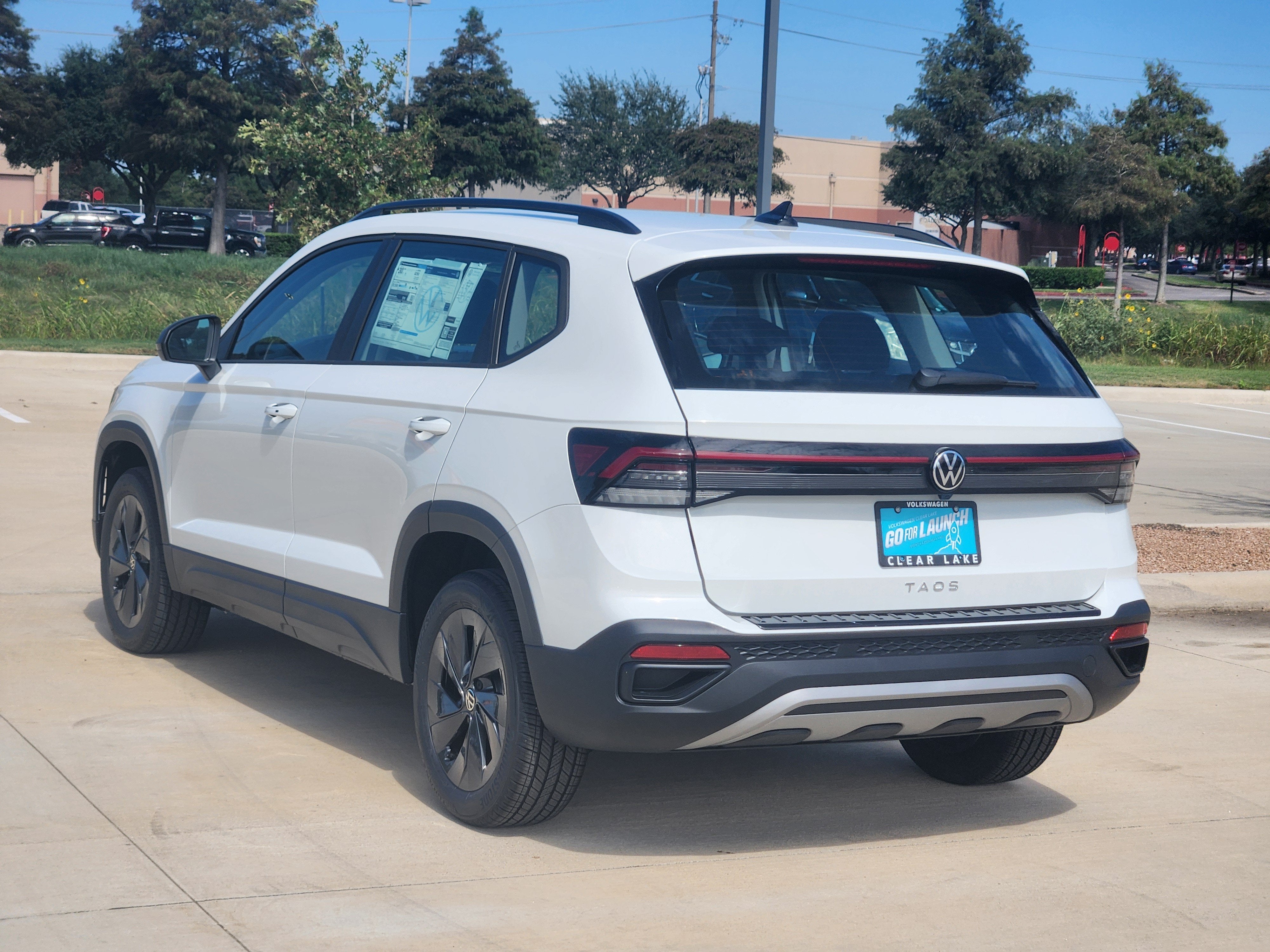 2027 Volkswagen Taos S