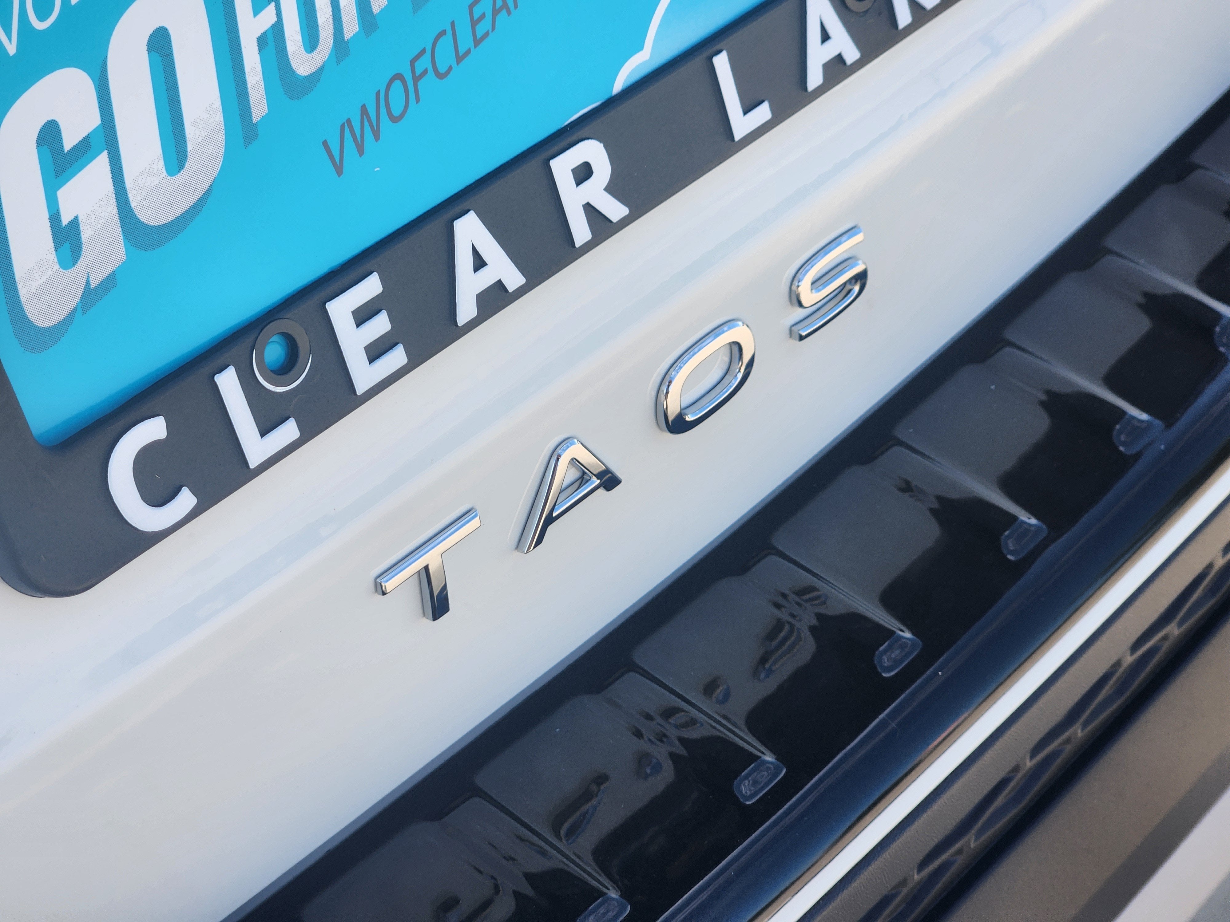2027 Volkswagen Taos S