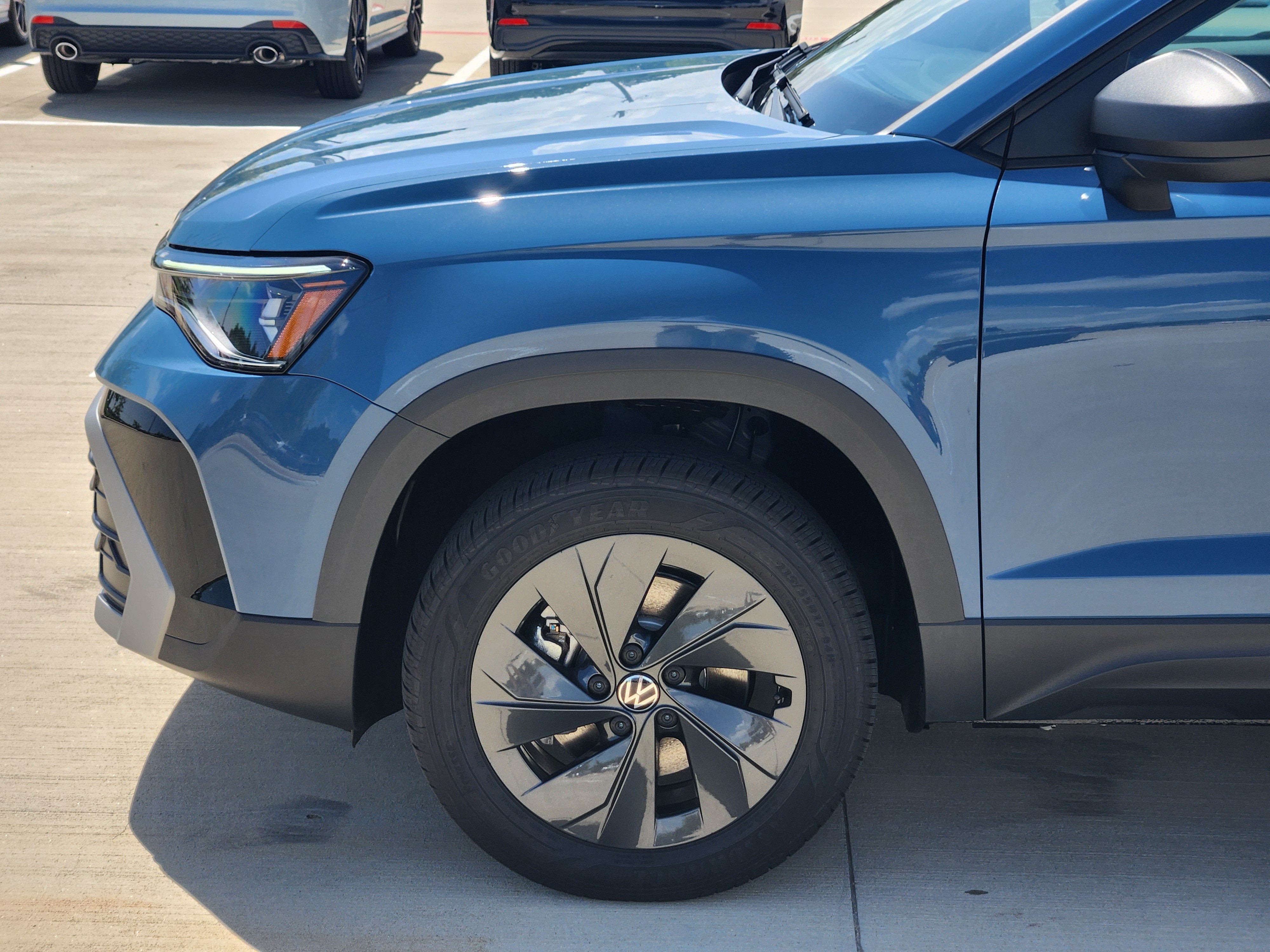 2027 Volkswagen Taos S