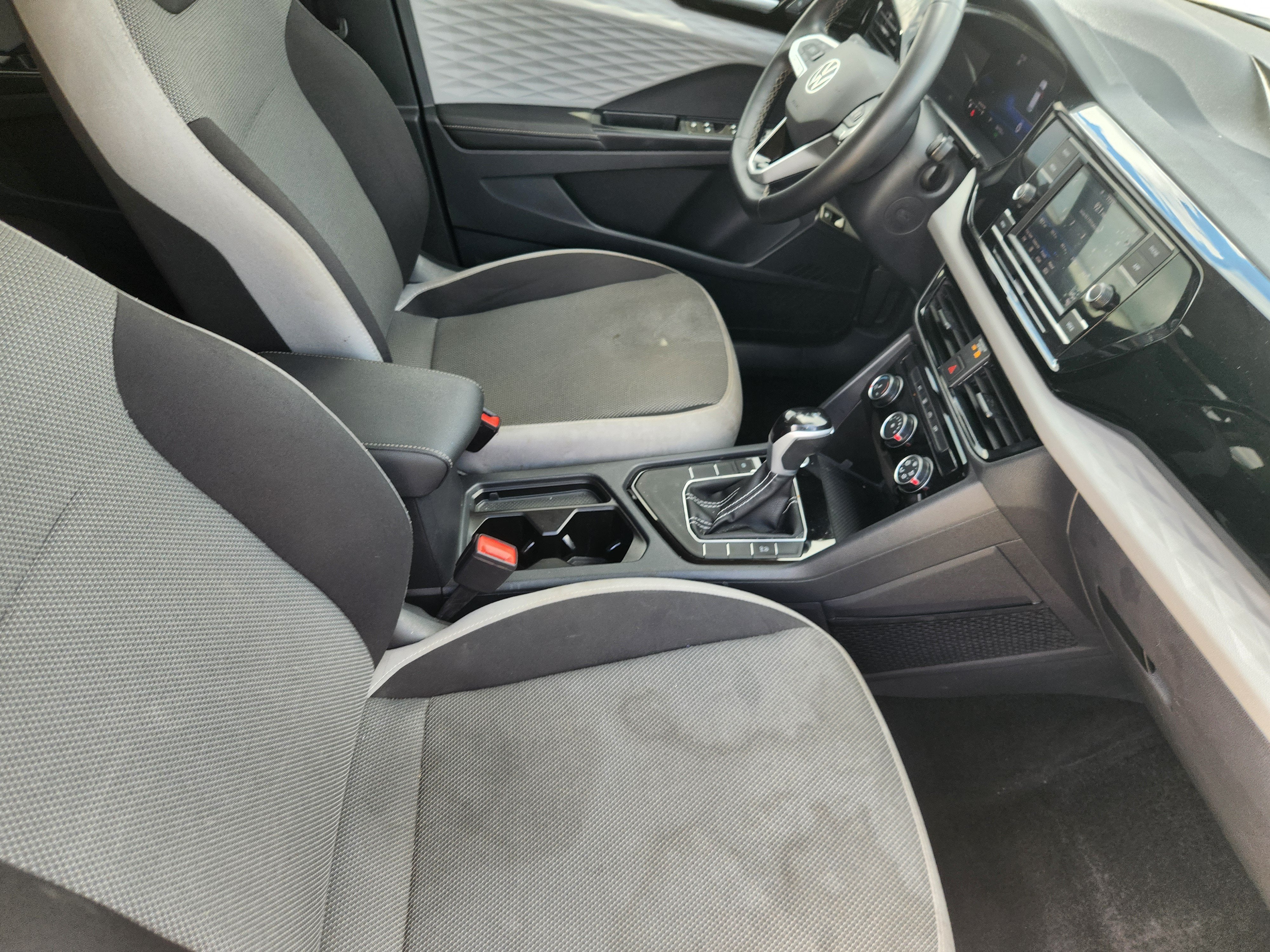 2024 Volkswagen Taos S