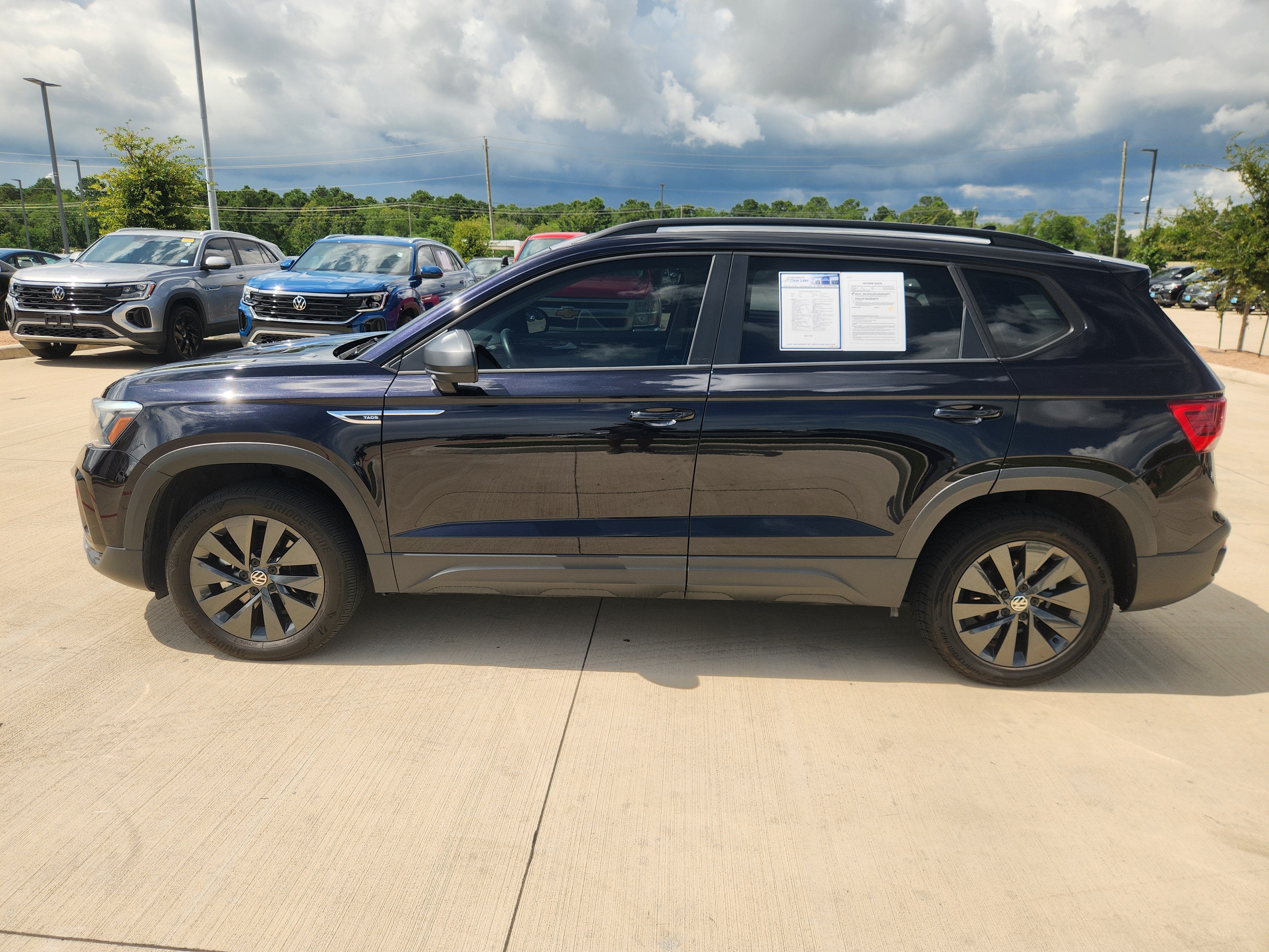 2024 Volkswagen Taos S