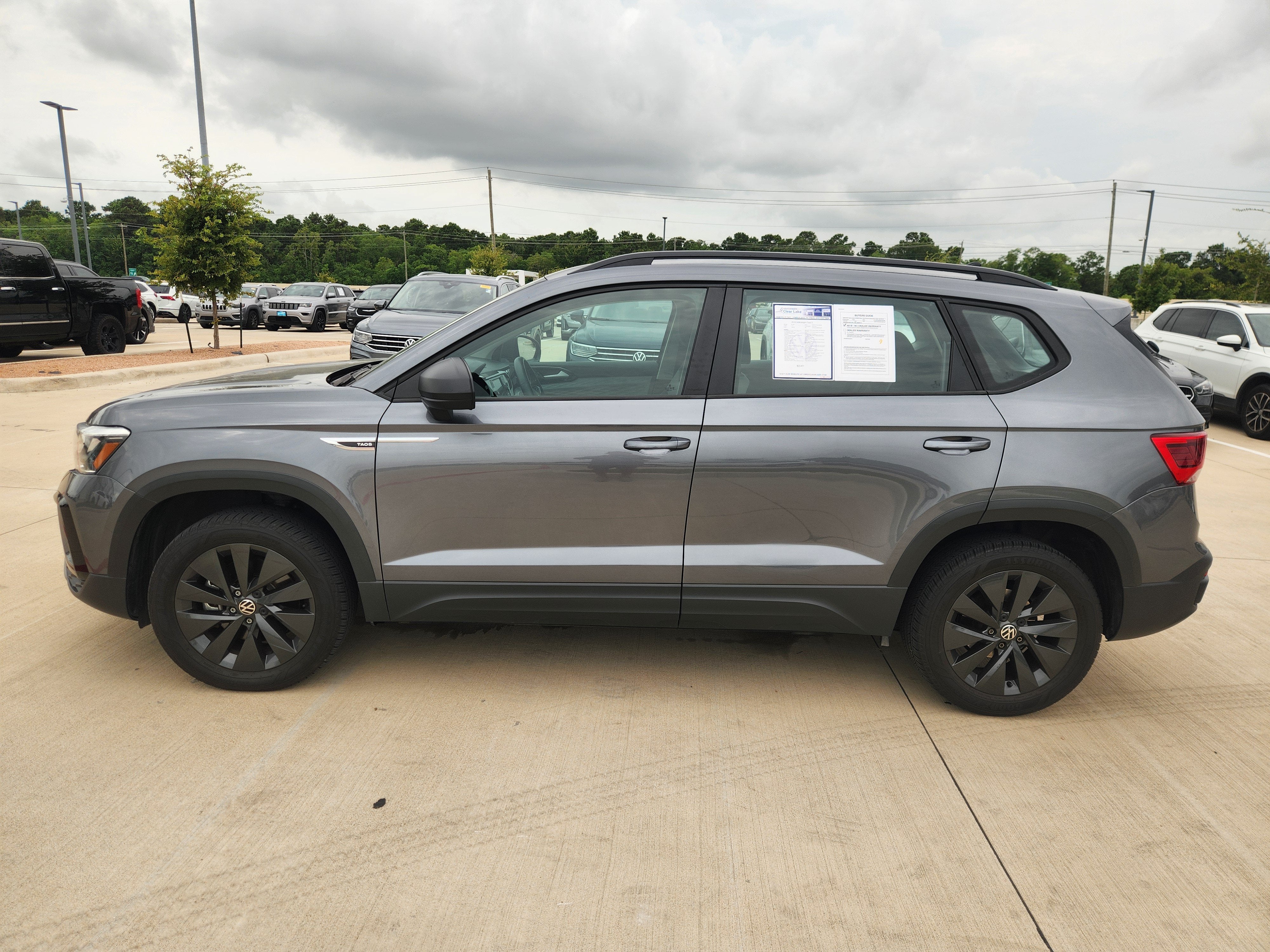 2024 Volkswagen Taos S