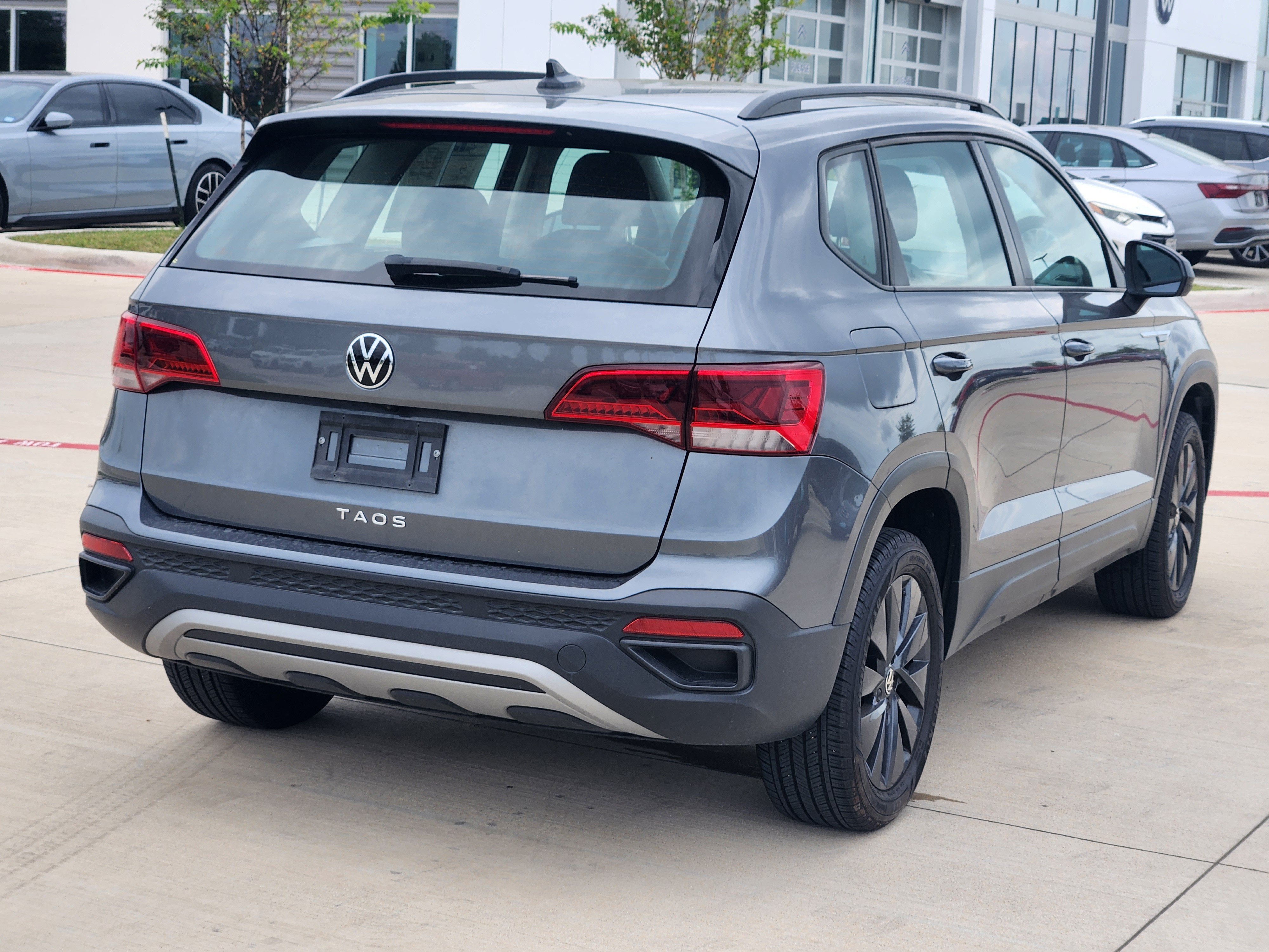 2024 Volkswagen Taos S