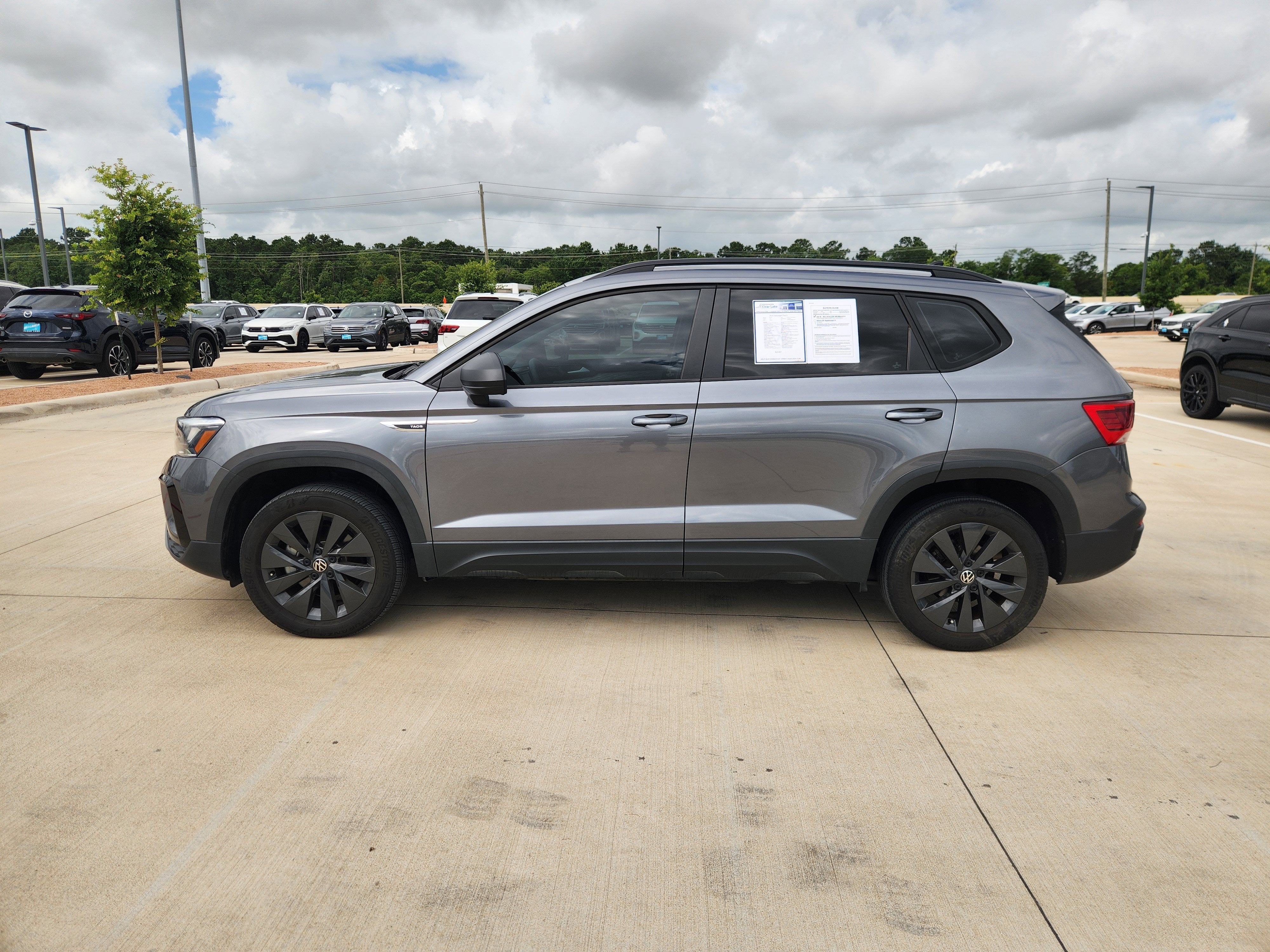 2024 Volkswagen Taos S