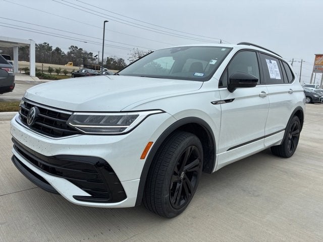 2024 Volkswagen Tiguan SE R-LINE BLACK
