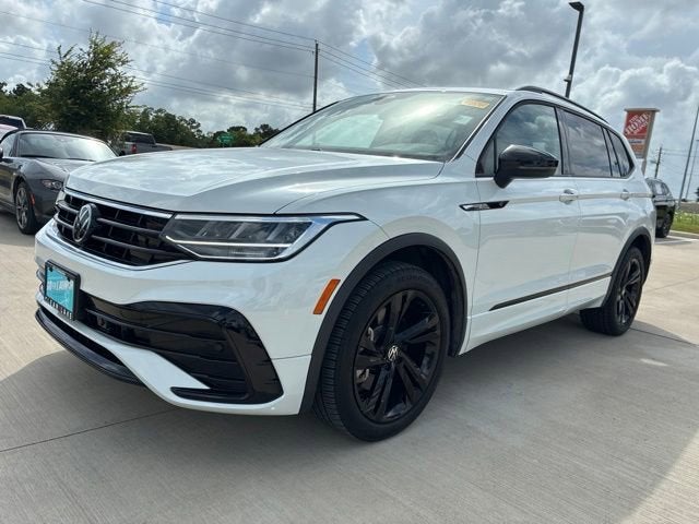 2024 Volkswagen Tiguan SE R-Line Black