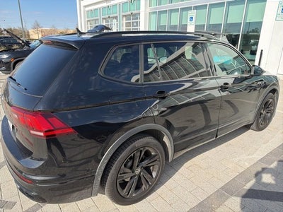 2023 Volkswagen Tiguan SE R-Line Black