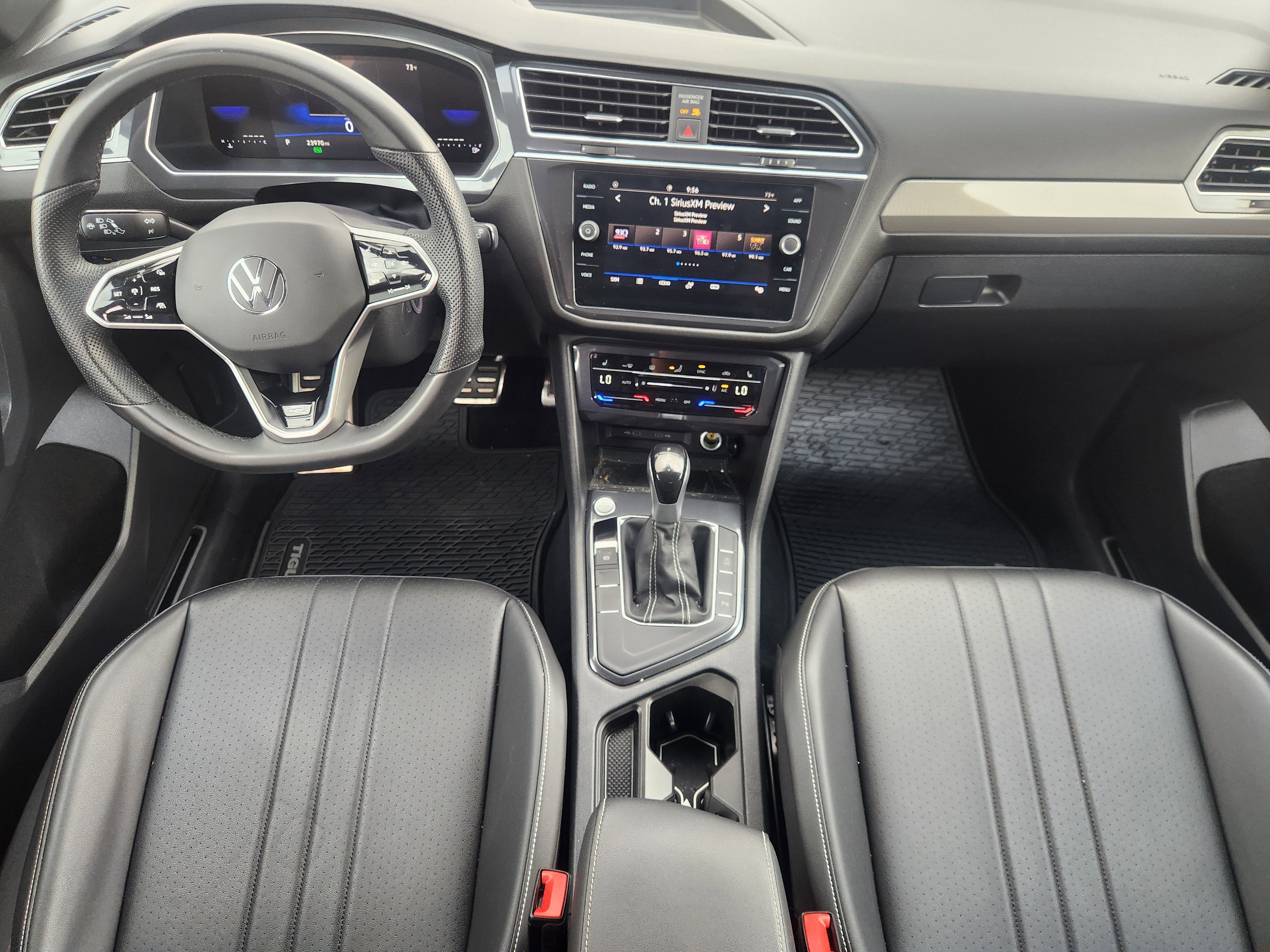 2023 Volkswagen Tiguan SE R-Line Black