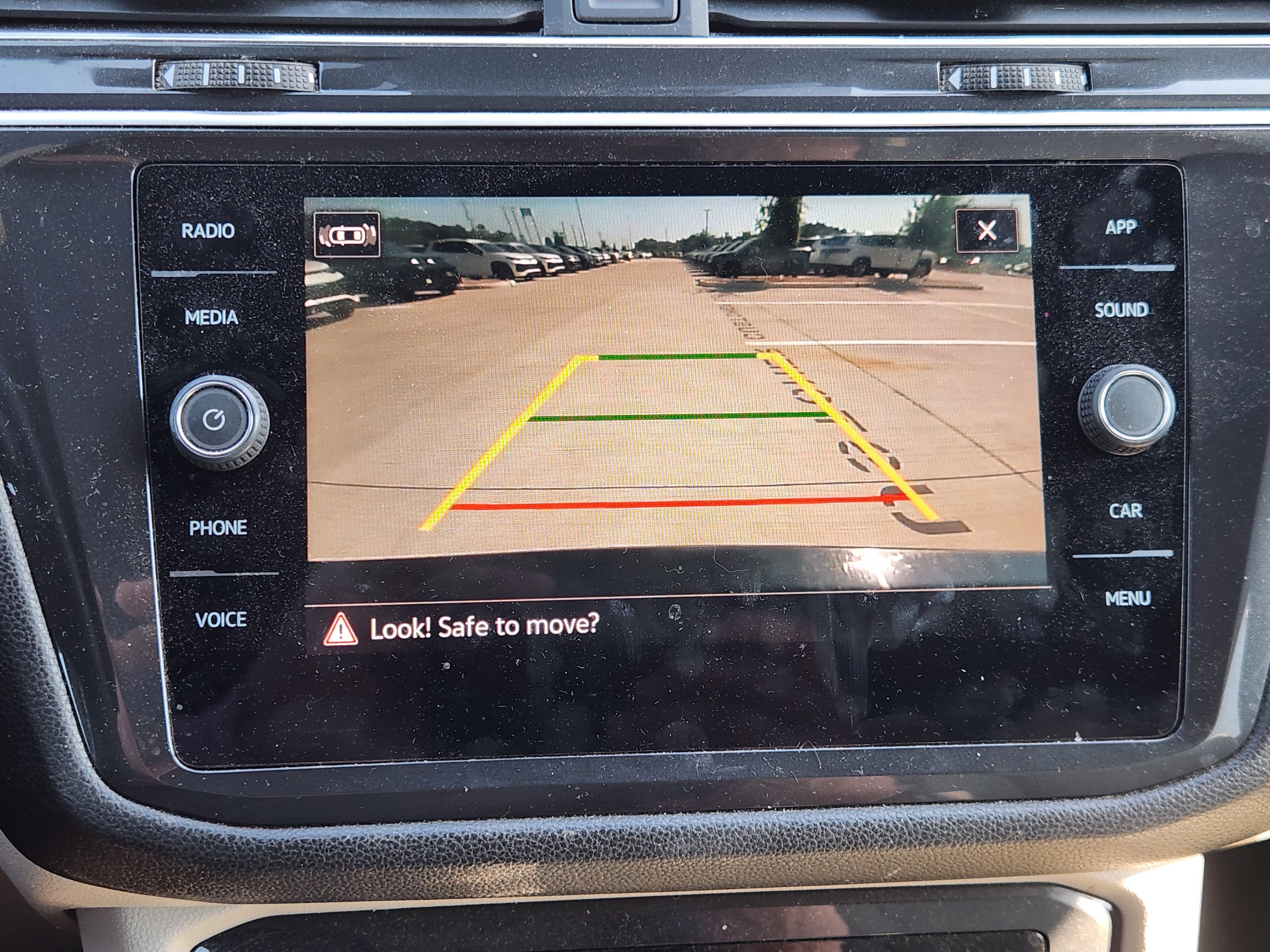 2023 Volkswagen Tiguan SE R-Line Black