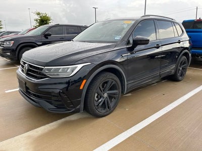 2024 Volkswagen Tiguan SE R-Line Black