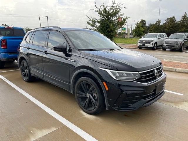 2024 Volkswagen Tiguan SE R-Line Black