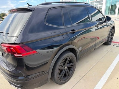 2024 Volkswagen Tiguan SE R-Line Black