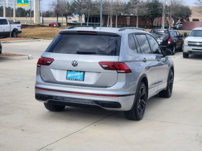 2023 Volkswagen Tiguan SE R-Line Black