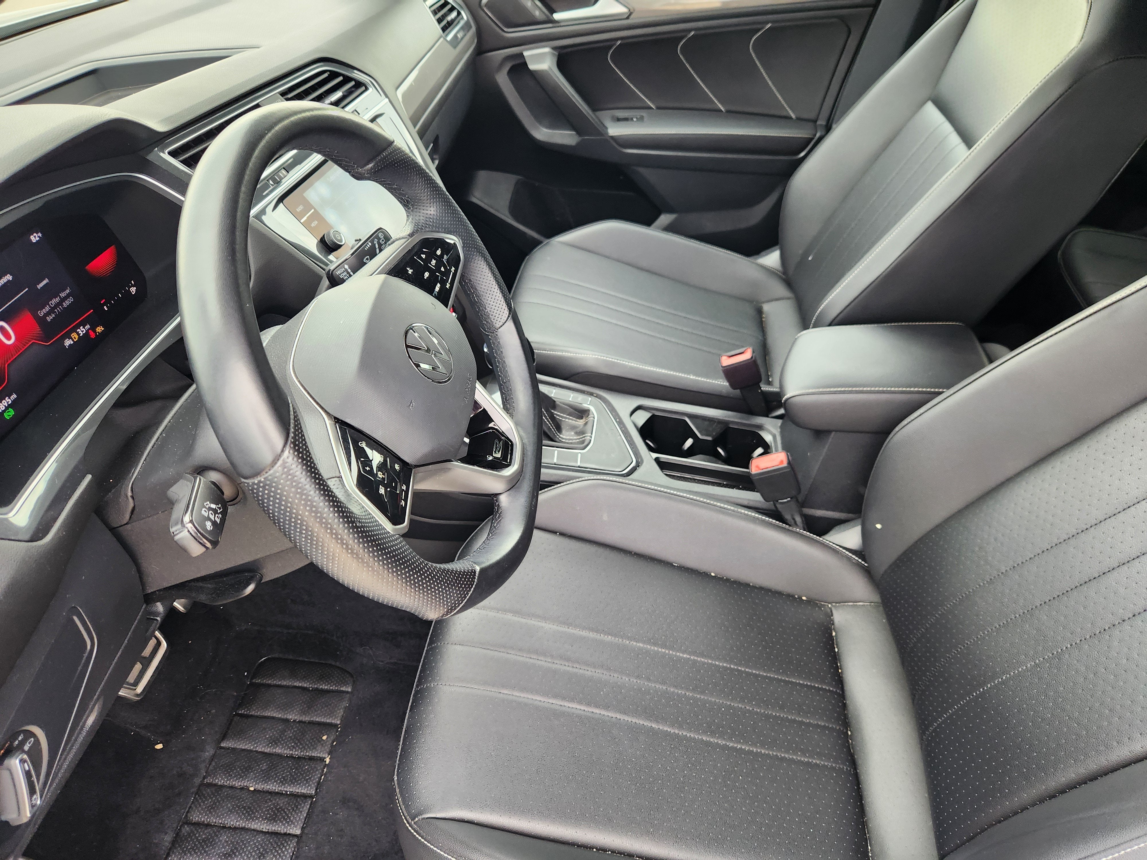 2022 Volkswagen Tiguan SE R-Line Black